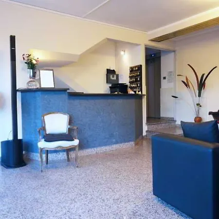 Отель Eurhotel 3*